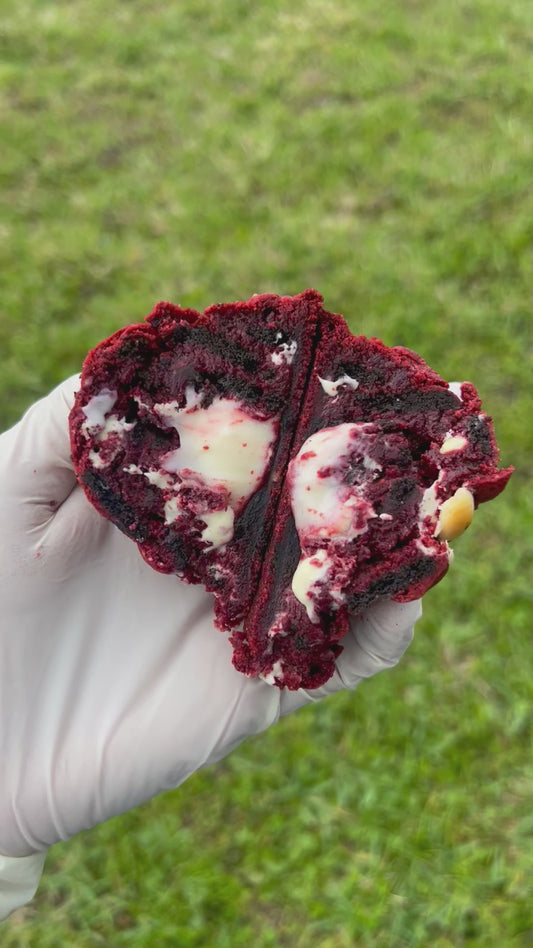 Oreo cream Red velvet